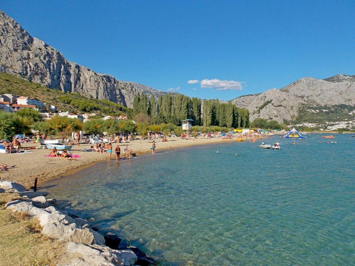 Apartments And Rooms Nikola Omiš Exterior foto